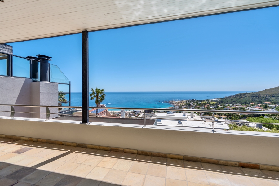 To Let 3 Bedroom Property for Rent in Camps Bay Western Cape